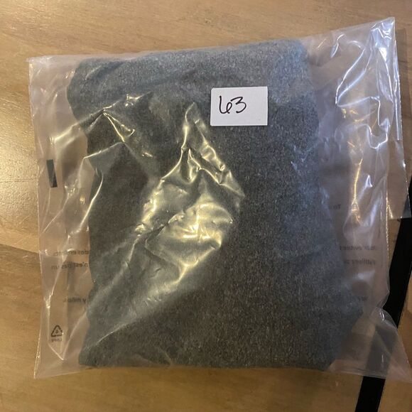 The north‎ face grey sweat shorts - Picture 5 of 6